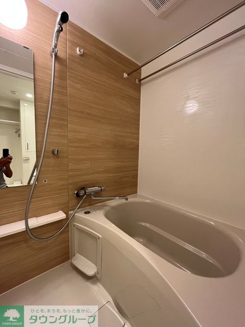 バス・シャワールーム　※写真は同タイプ住戸です。