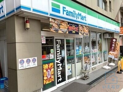 コンビニ　ファミリーマート 加美駅前店（コンビニ）まで235m