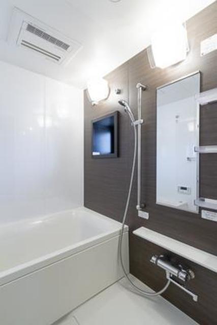バス・シャワールーム　※写真は同タイプ住戸です。