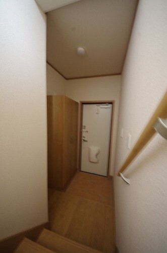 玄関　類似室内