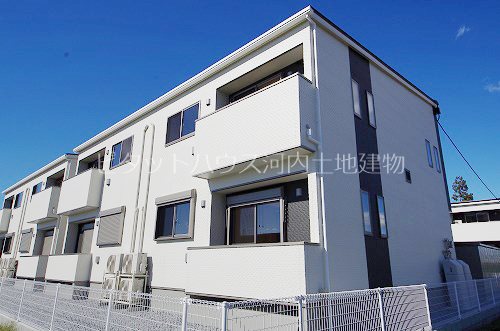 建物外観　Ｊ・ウエストＢ
