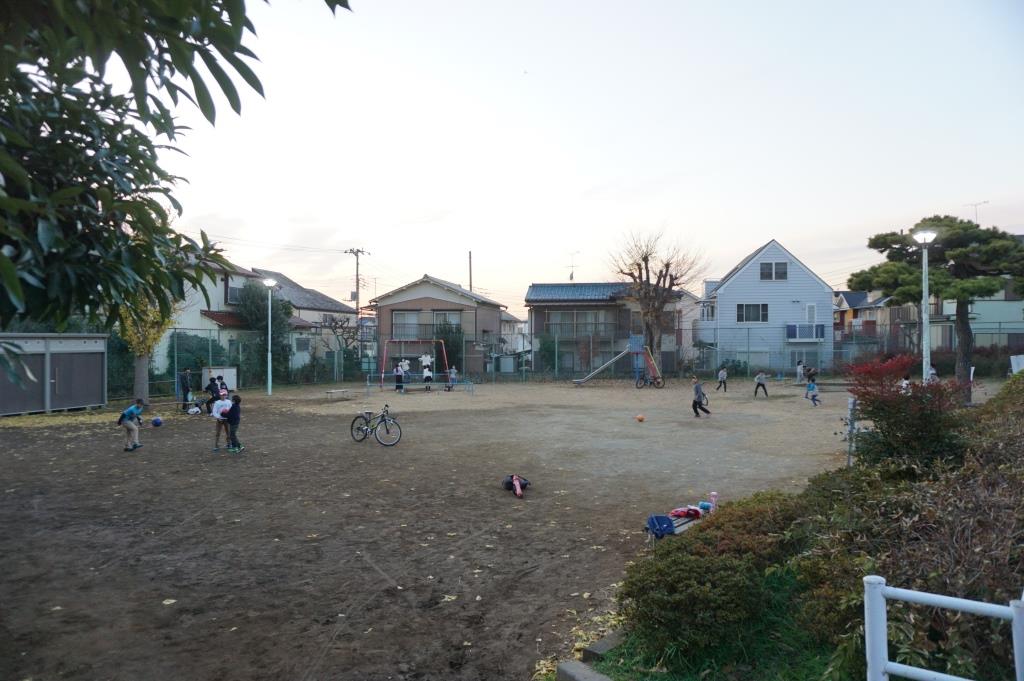 公園　仲井町公園（公園）まで664m