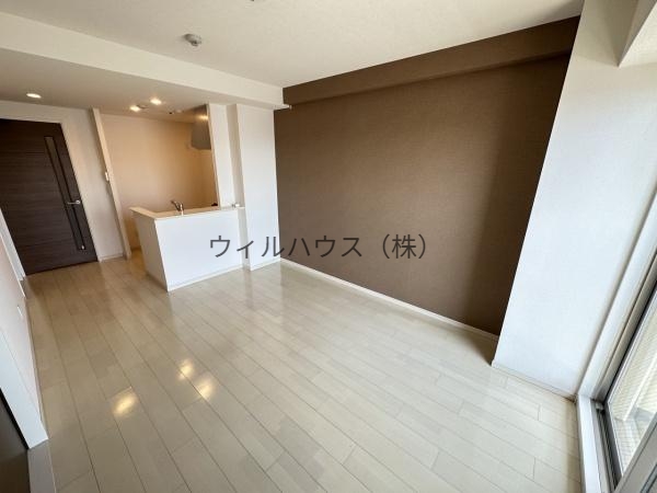居室・リビング　お洒落なアクセントクロス！