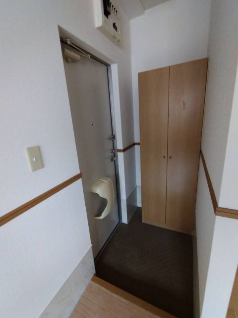 スマイルIIの玄関写真
