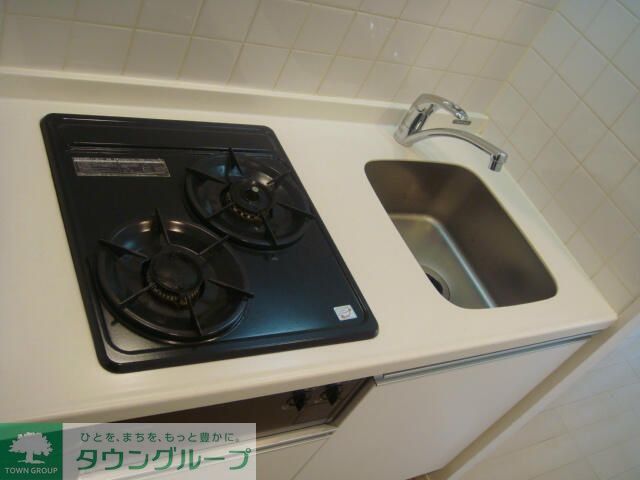 ＪＲ山手線 目黒駅 徒歩13分 11階建 築20年のキッチン写真