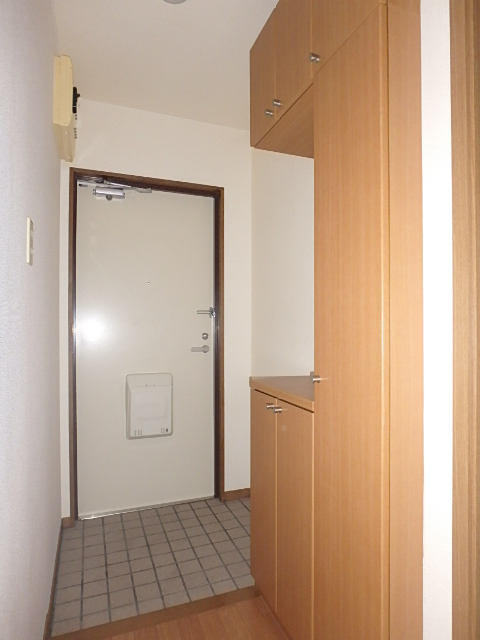 玄関　図面と現状に相違がある場合には現状を優先