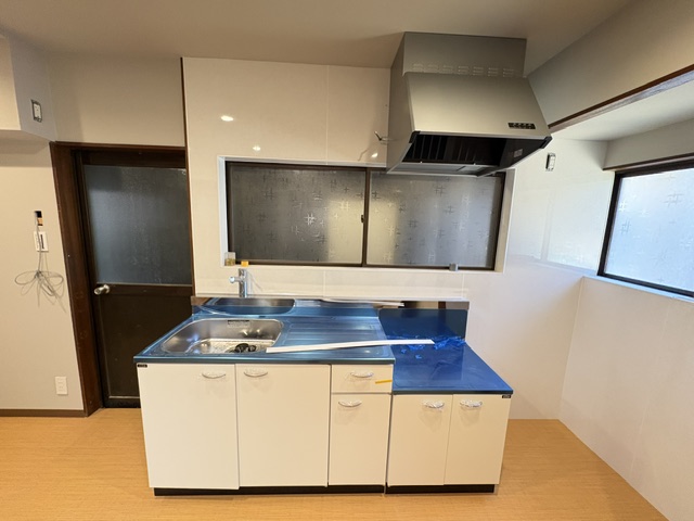 御所市六軒町戸建のキッチン写真