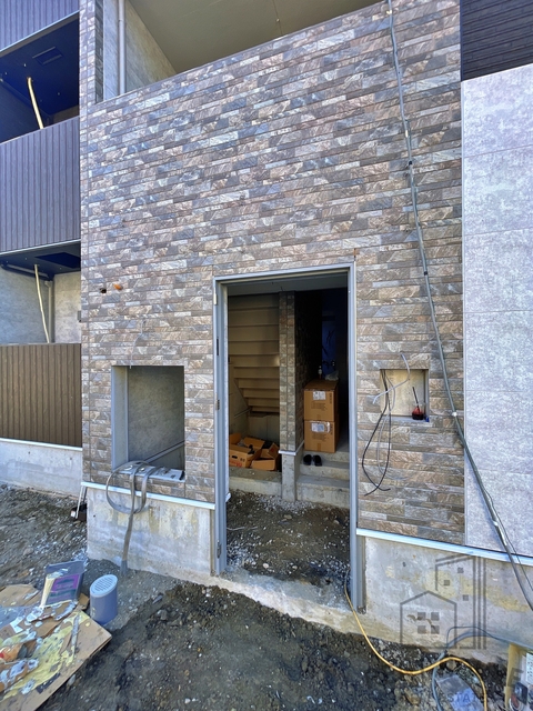 エントランス　外観（建設中）