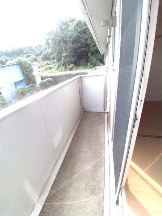 バルコニー　こちらの物件はMODE不動産なら割引対象の１部屋です。