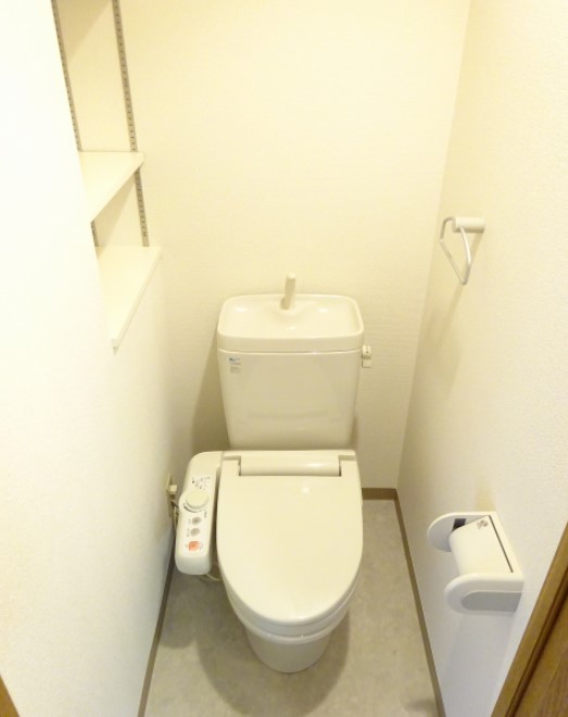 トイレ　ウォシュレット