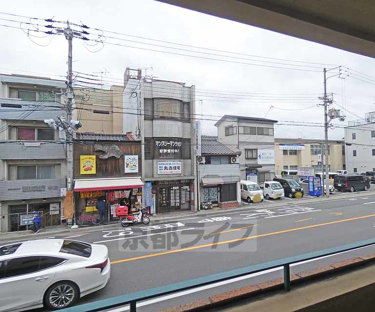 【京都市左京区岡崎徳成町のマンションの眺望】