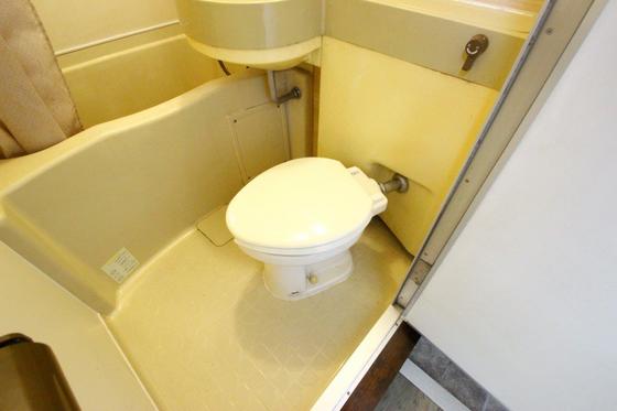 トイレ　※別部屋の写真です