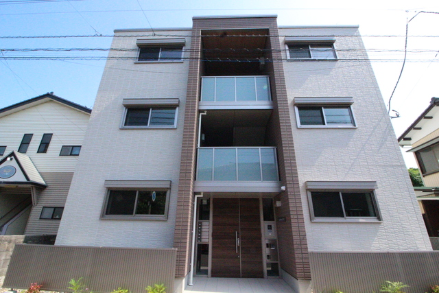 新潟県新潟市中央区笹口３（マンション）の賃貸物件の外観