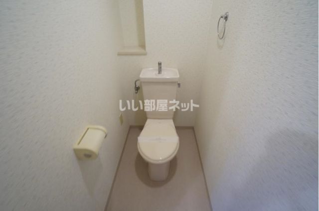 【ルノン茨木IIのトイレ】