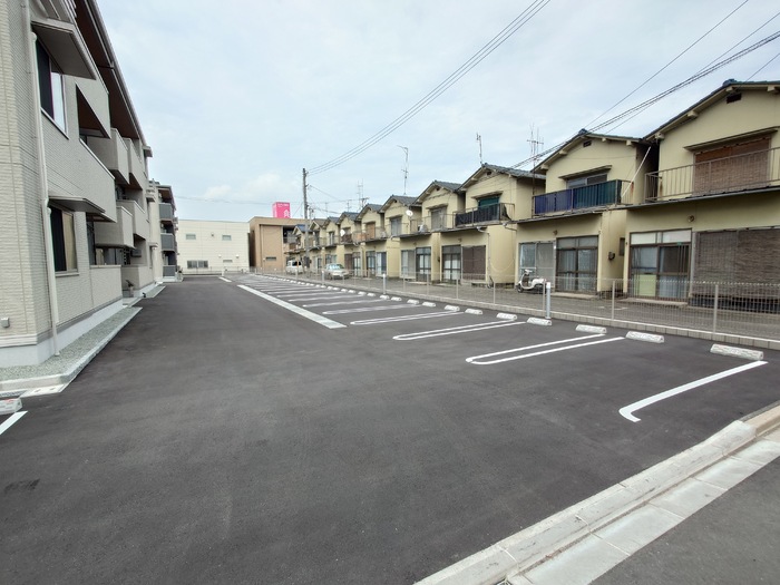 【D-residence川口Aの駐車場】