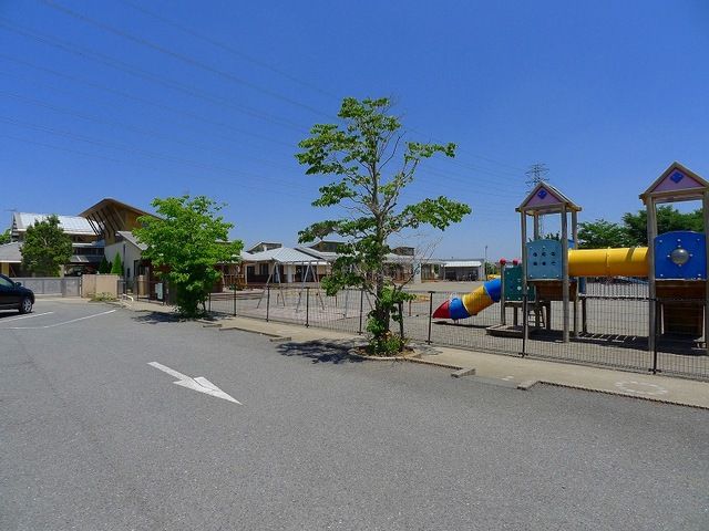 【太田市鳥山上町のアパートの幼稚園・保育園】