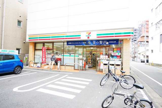 【北区田端新町のマンションのコンビニ】