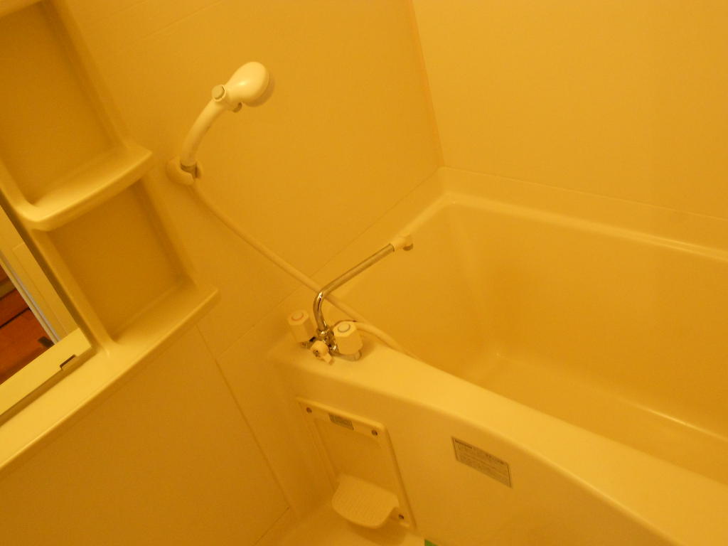 バス・シャワールーム　同タイプ・同モデルを使用