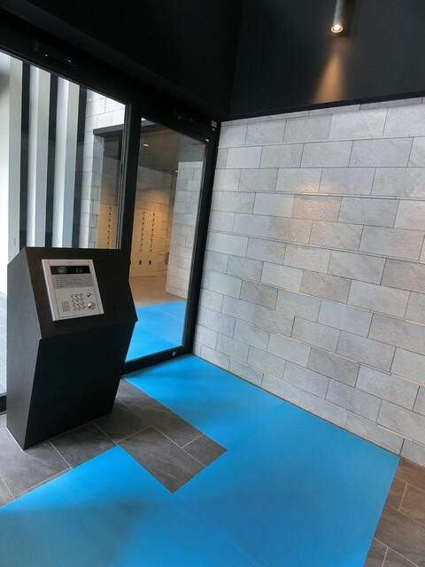 エントランス　毎日通るエントランスはこのようになっています