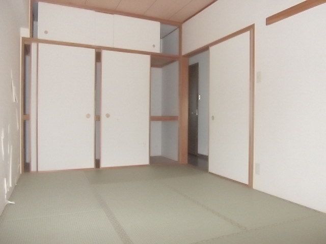 その他部屋・スペース　落ち着いた雰囲気の和室があります