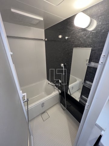 バス・シャワールーム　リヴェント難波サウス　浴室