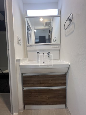 洗面設備　リヴェント難波サウス　独立洗面台