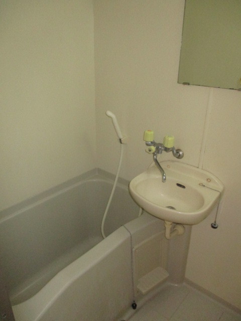 バス・シャワールーム　ネット無料！オール電化！ＲＣ造！