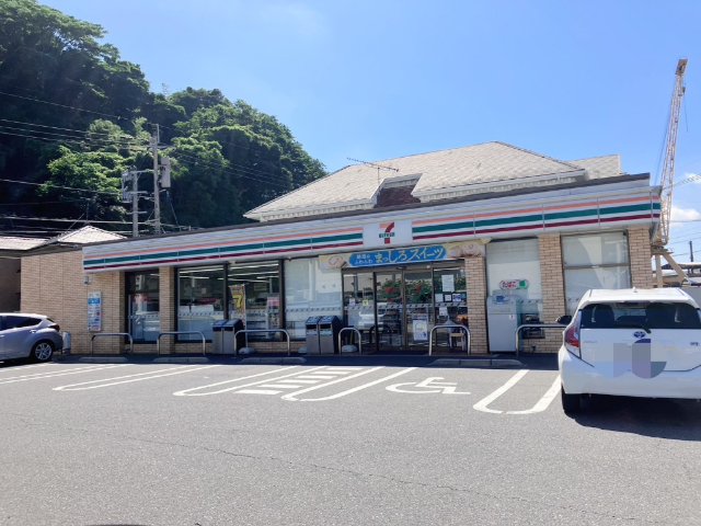 コンビニ　セブンイレブン門司田野浦店（コンビニ）まで715m