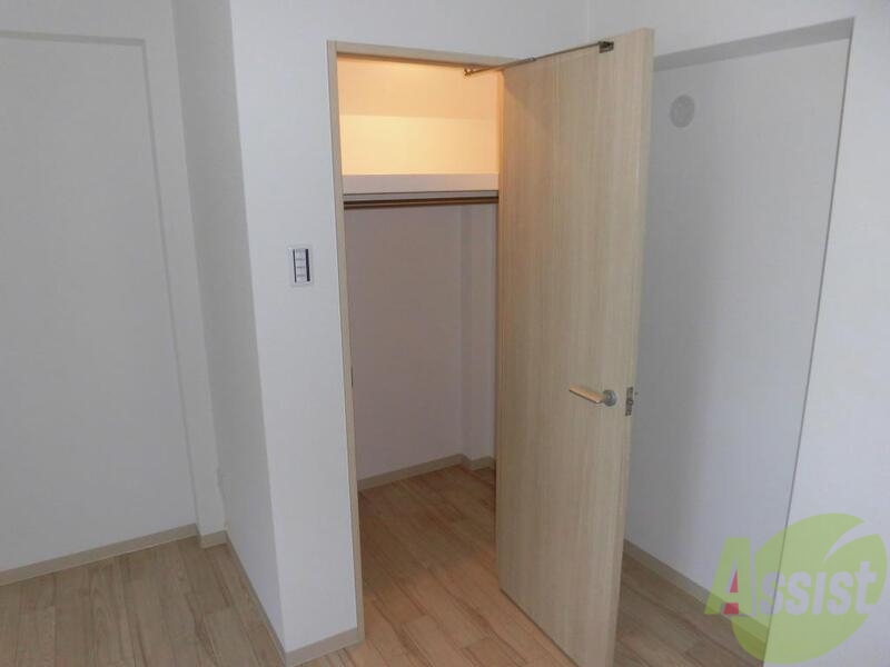 収納　ウォークインクローゼット