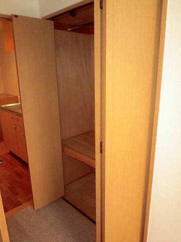 収納　クローゼット