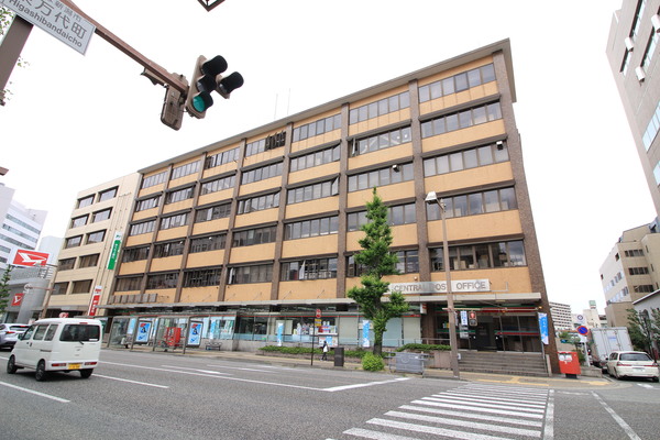 郵便局　新潟中央郵便局（郵便局）まで549m