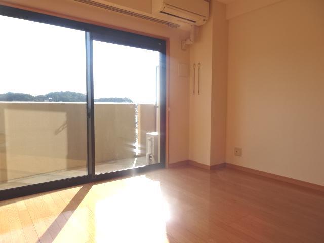 居室・リビング　（イメージ）