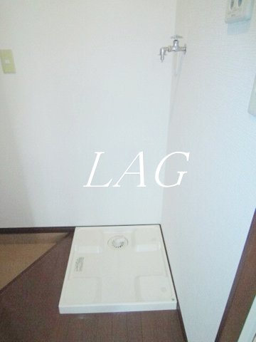 その他設備　室内洗濯機置き場です。