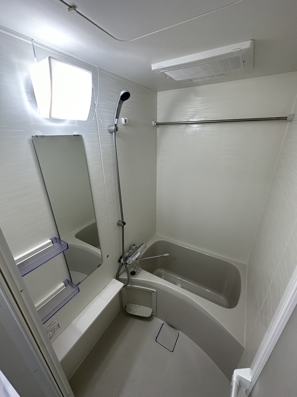 バス・シャワールーム　日々の疲れを癒すお風呂です♪