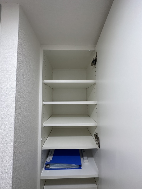 玄関　シューズボックス付きの玄関です♪