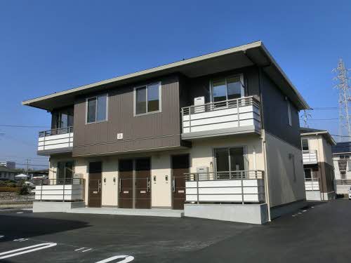 建物外観　落ち着いた雰囲気の外観です