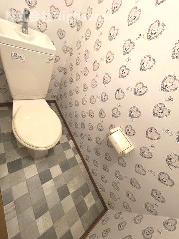トイレ　シンプルで使いやすいトイレです