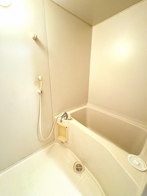 バス・シャワールーム　ゆったりバスルーム♪