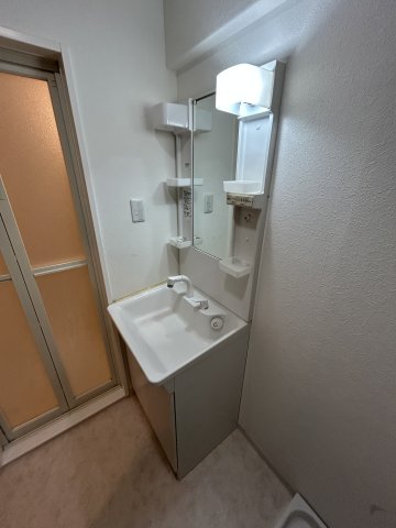 トイレ　落ち着いたトイレです
