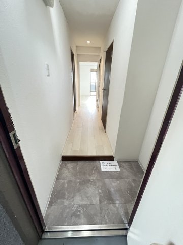 玄関　落ち着いた玄関です