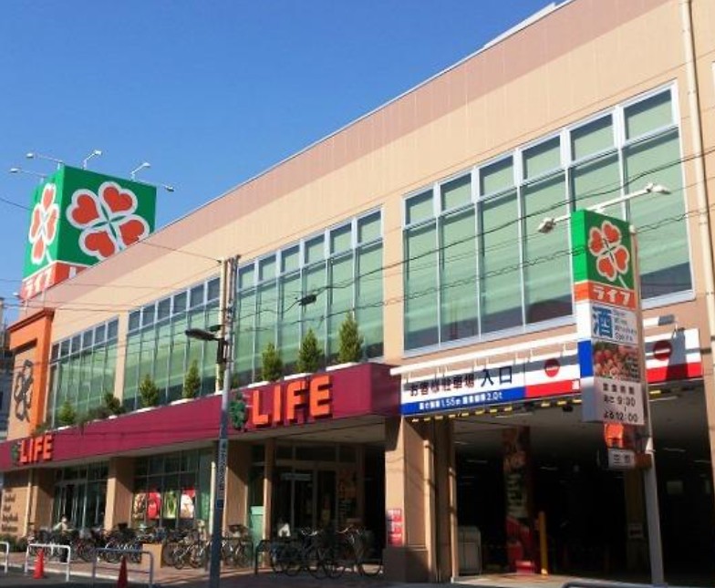 スーパー　ライフ神田和泉町店（スーパー）まで388m