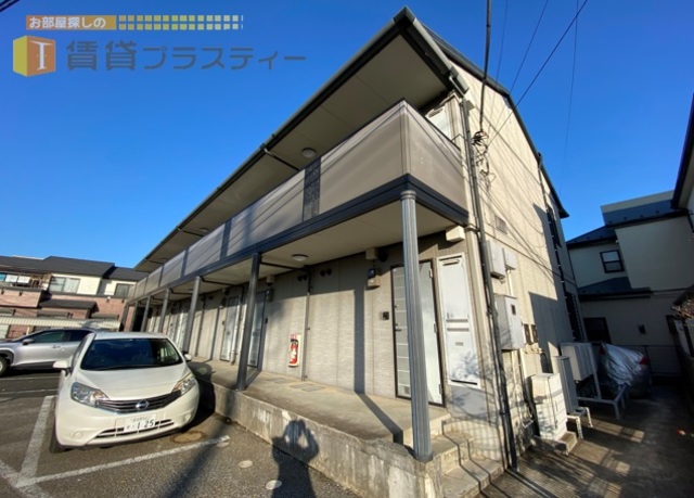 建物外観　駐車場有の１Ｋは珍しいですよ