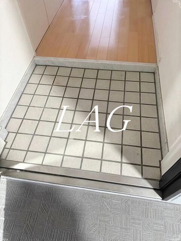 玄関　玄関です。