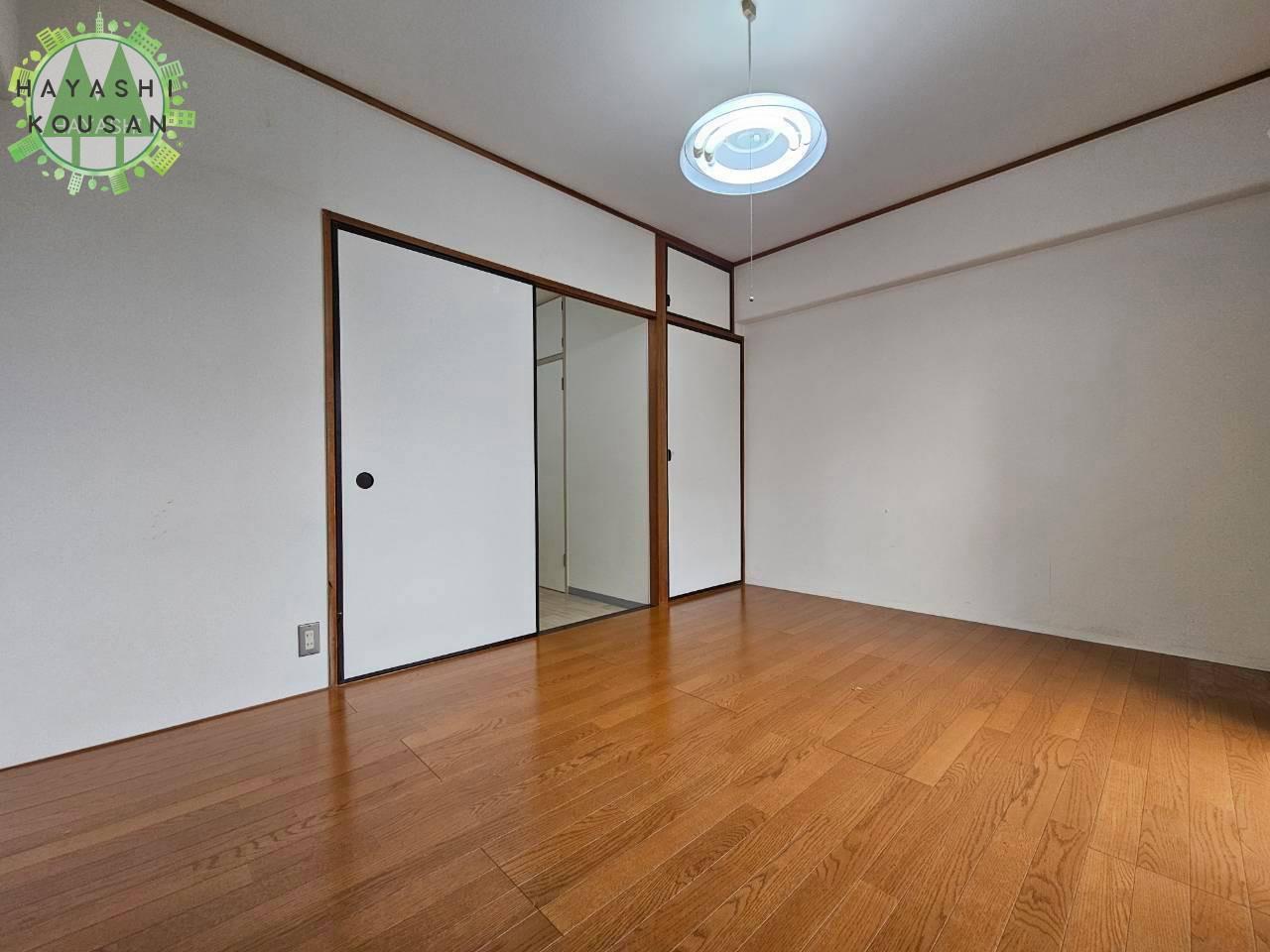 サンリラ中央の居間写真