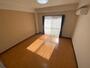 居室・リビング　※別部屋の写真です
