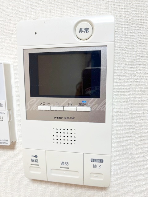 セキュリティ　モニター付きインターホン♪