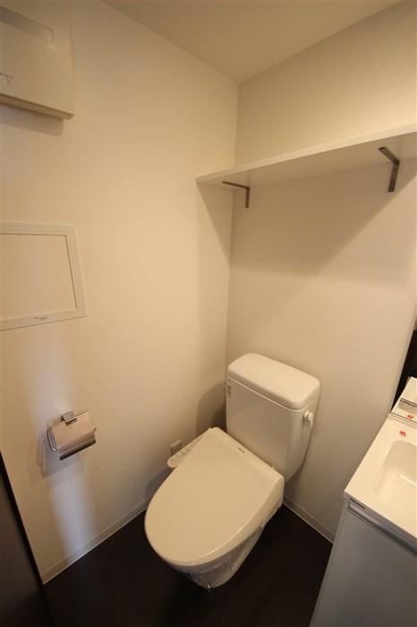 トイレ　落ち着いたトイレです