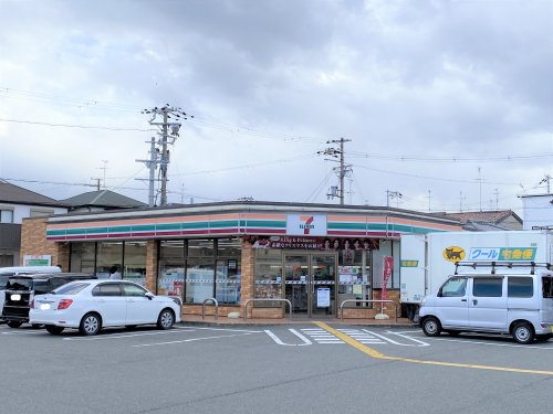 コンビニ　セブンイレブン 堺鳳中町8丁店（コンビニ）まで292m