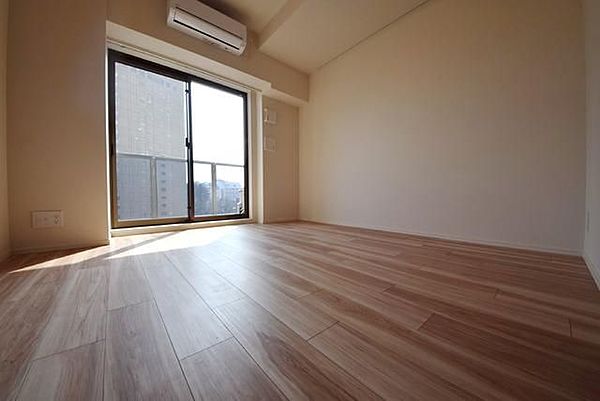 居室・リビング　※反転タイプの写真を使用しています。