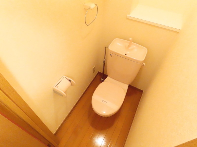 トイレ　同型タイプ